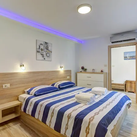 Milla Tatil Evi Novi Vinodolski