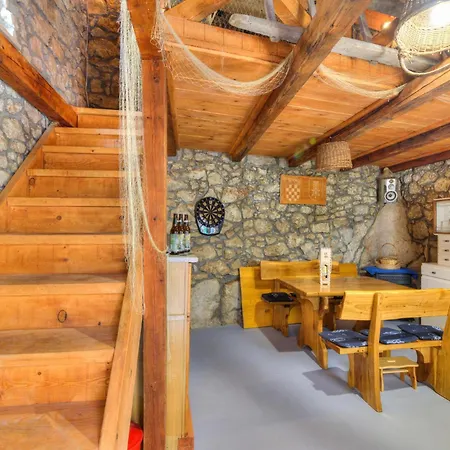 Milla Holiday home Novi Vinodolski